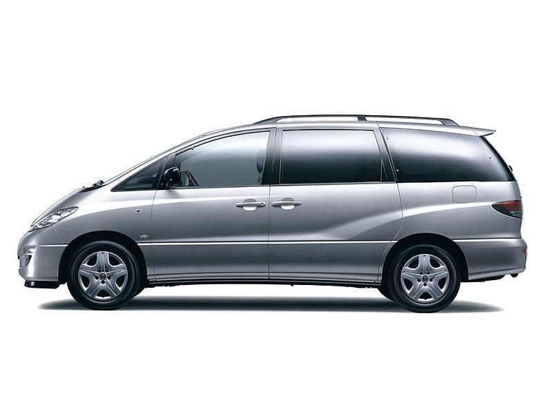 Fotky: Toyota Previa 2.0 D-4D (foto, obrazky)