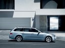 :  > BMW 530i Touring (Car: BMW 530i Touring)