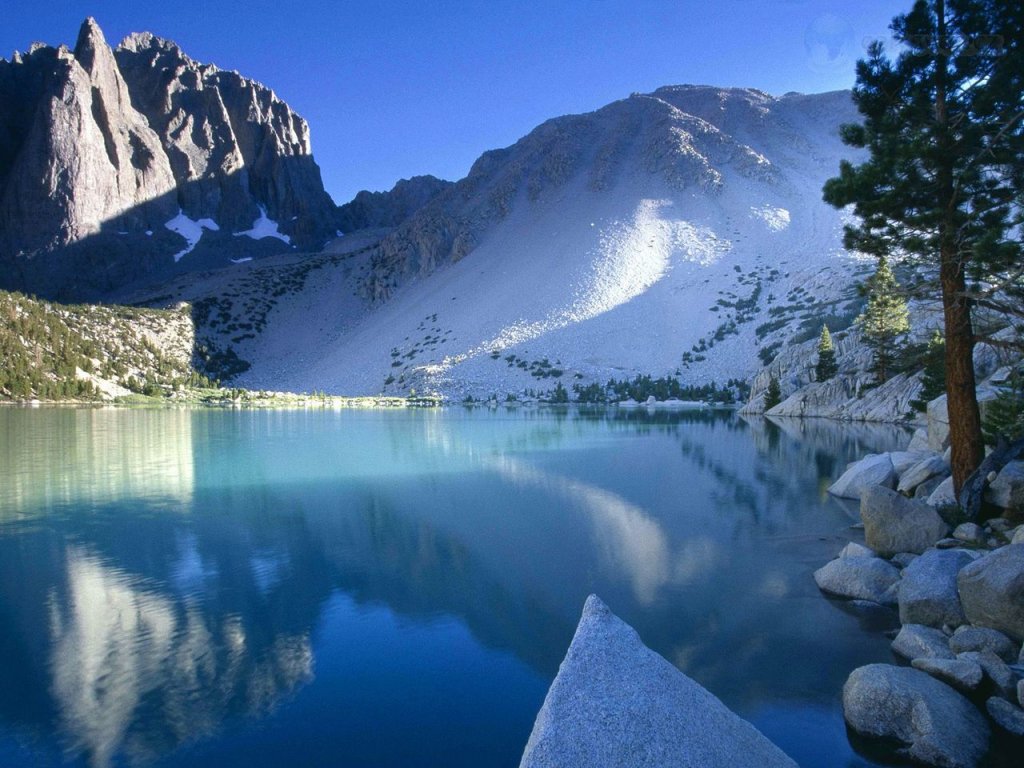 Foto: Second Lake Up Big Pine Creek Drainage, John Muir Wilderness, California