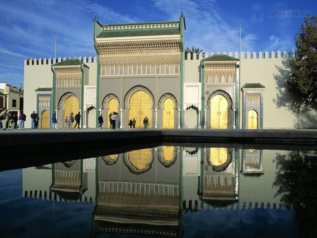 Foto: Doors Of Royal Palace, Fes El Jdid, Middle Atlas, Morocco